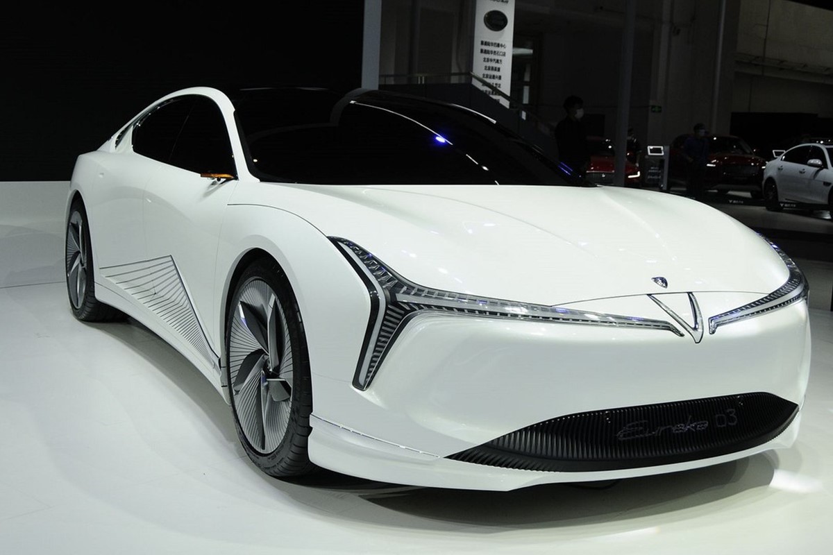 중국 CATL이 자사 배터리 플랫폼의 성능을 1000km로 밝히며 공개한 차량